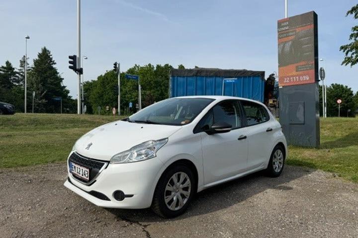 undefined Peugeot 208 fra 2012