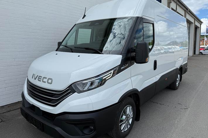 Hvid Iveco Daily fra 2026