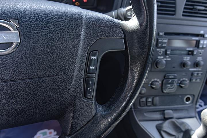 Sort Volvo V70 fra 2004
