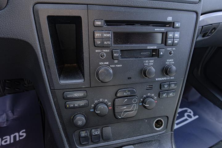 Sort Volvo V70 fra 2004
