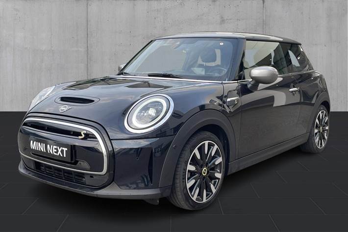 Sort Mini Cooper SE fra 2023