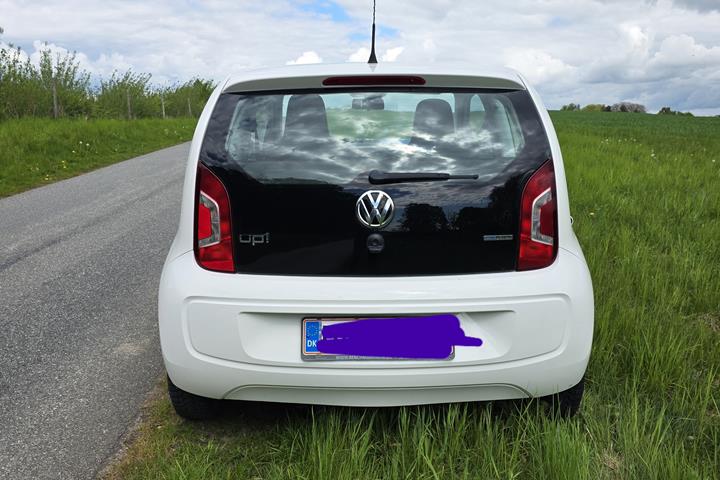 Hvid VW UP! fra 2012