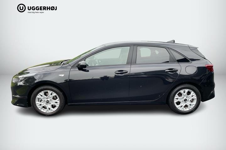 Sort Kia Ceed fra 2023