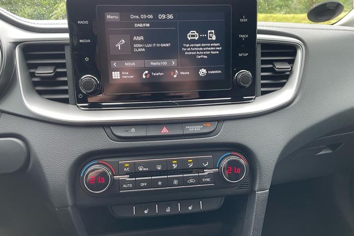 Sort Kia Ceed fra 2023