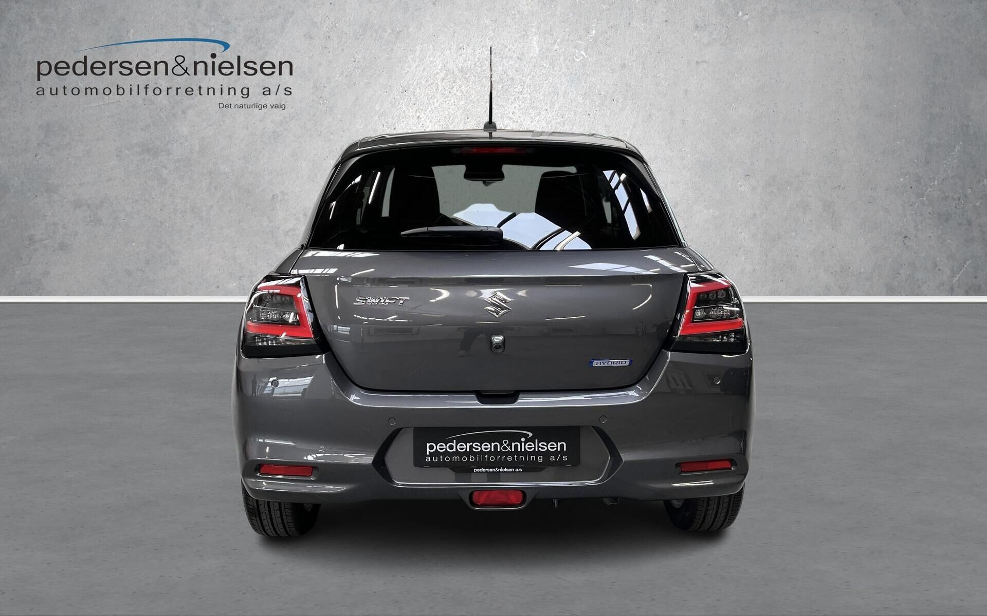 Grå Suzuki Swift fra 2026