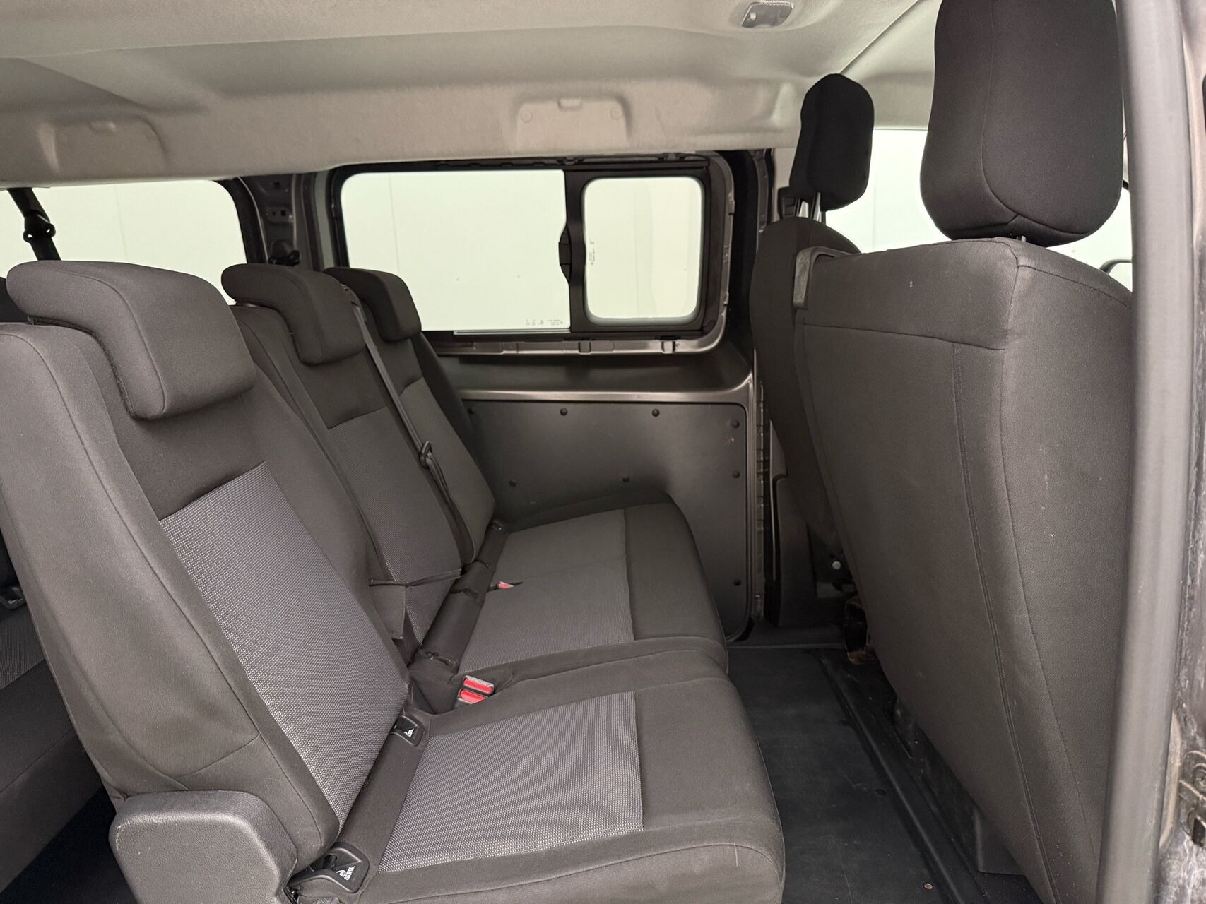 Grå Toyota Proace Verso fra 2020