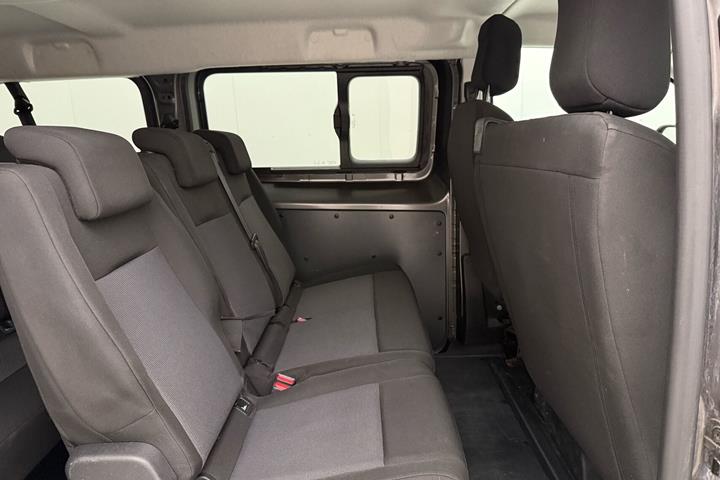 Grå Toyota Proace Verso fra 2020