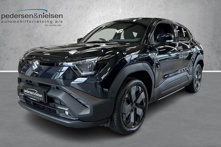 Sort Suzuki eVitara fra 2025