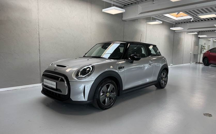 Mini Cooper SE EL Essential 184HK 3d Aut.