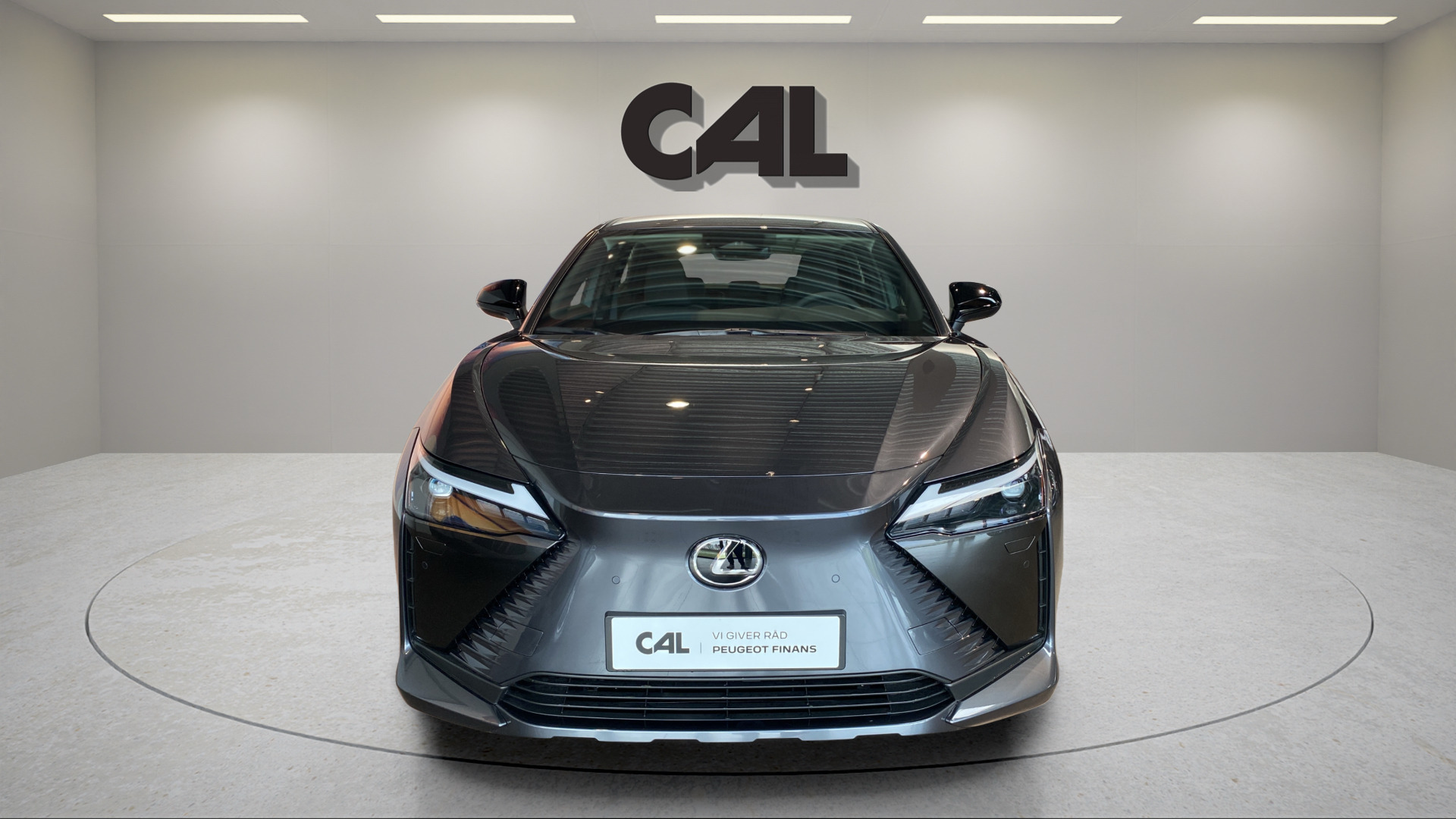 Grå Lexus RZ fra 2025