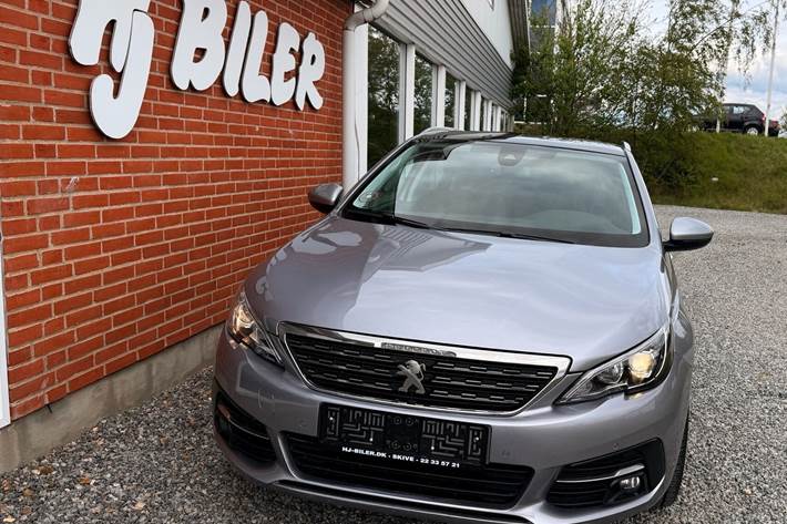 Sort Peugeot 308 fra 2018