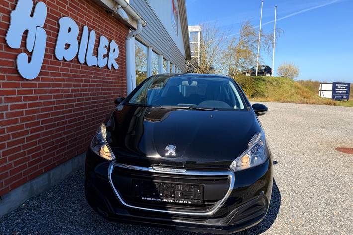 undefined Peugeot 208 fra 2015