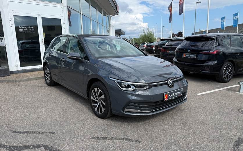 VW Golf VIII 1,4 eHybrid DSG