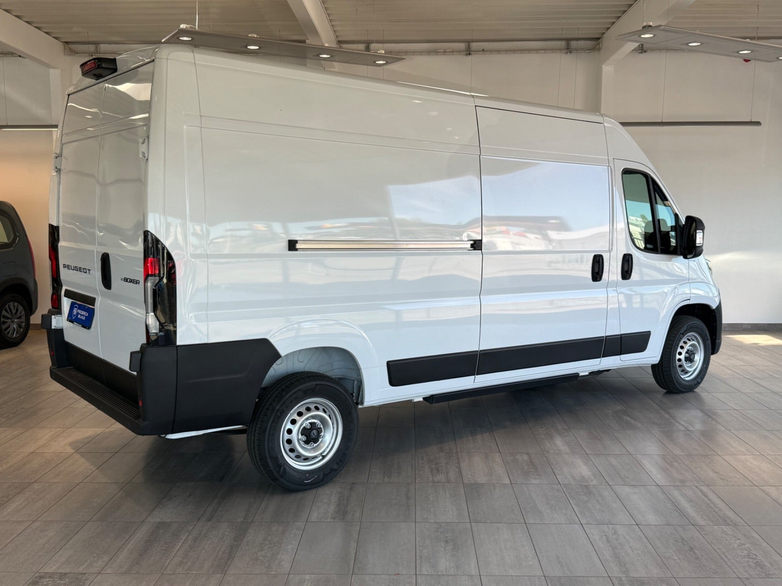 undefined Peugeot e-Boxer 435 fra 2024