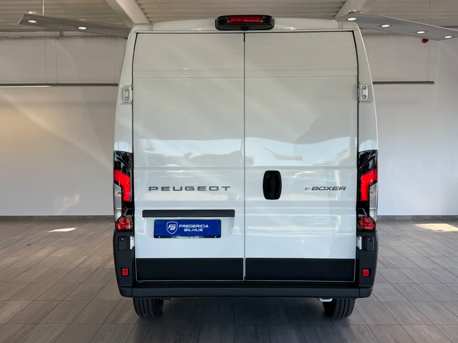 undefined Peugeot e-Boxer 435 fra 2024