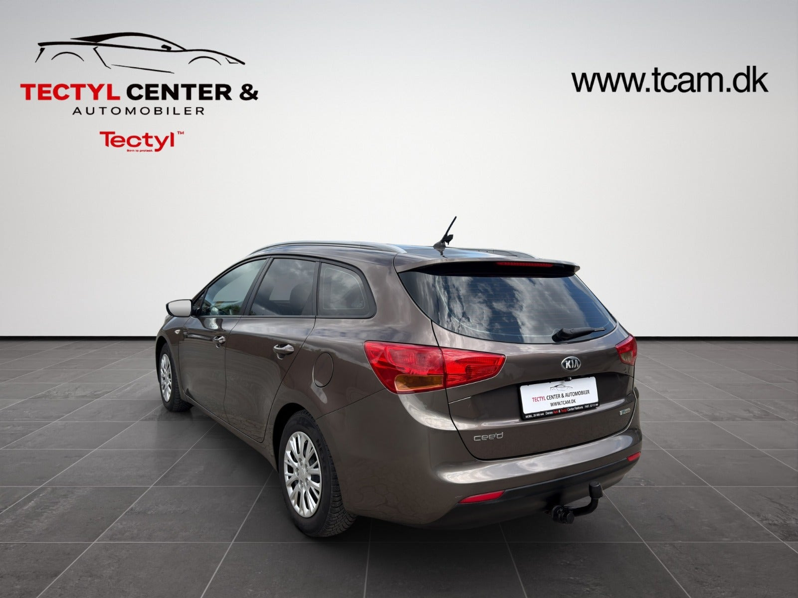 Brun Kia Ceed fra 2015