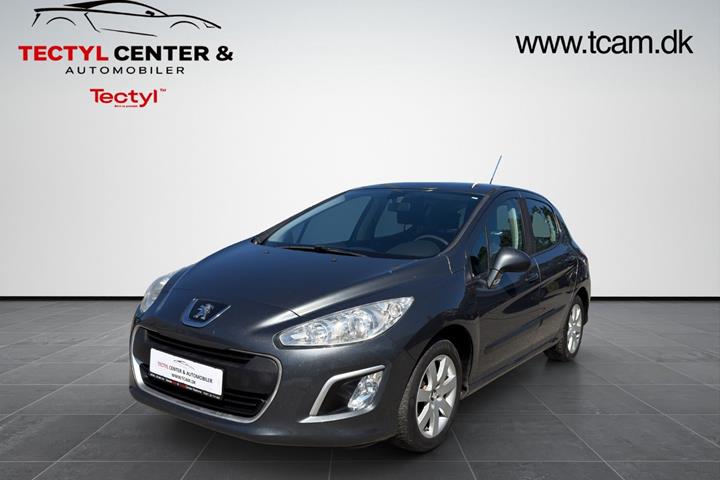Grå Peugeot 308 fra 2013