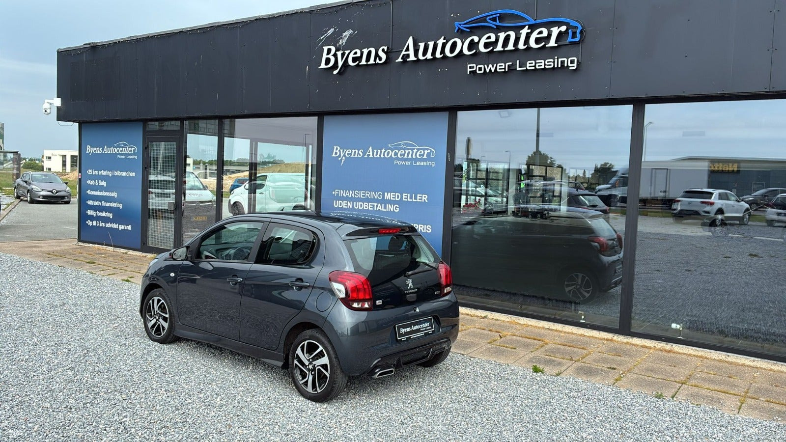 Sort Peugeot 108 fra 2021
