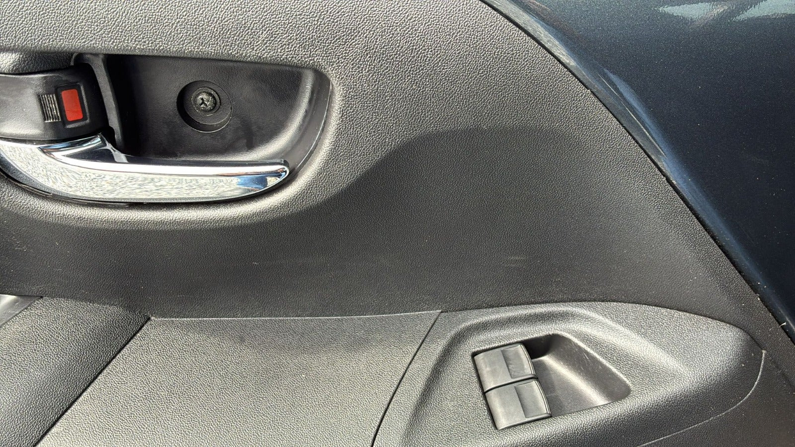 Sort Peugeot 108 fra 2021