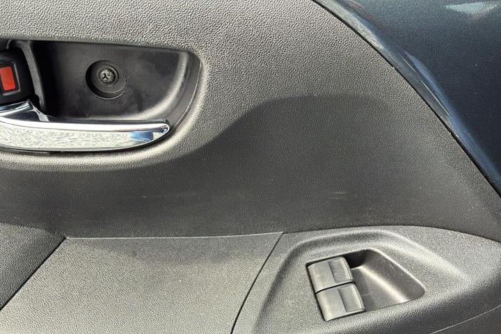 Sort Peugeot 108 fra 2021