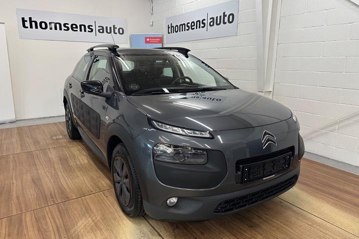 Grå Citroën C4 Cactus fra 2016 set udefra
