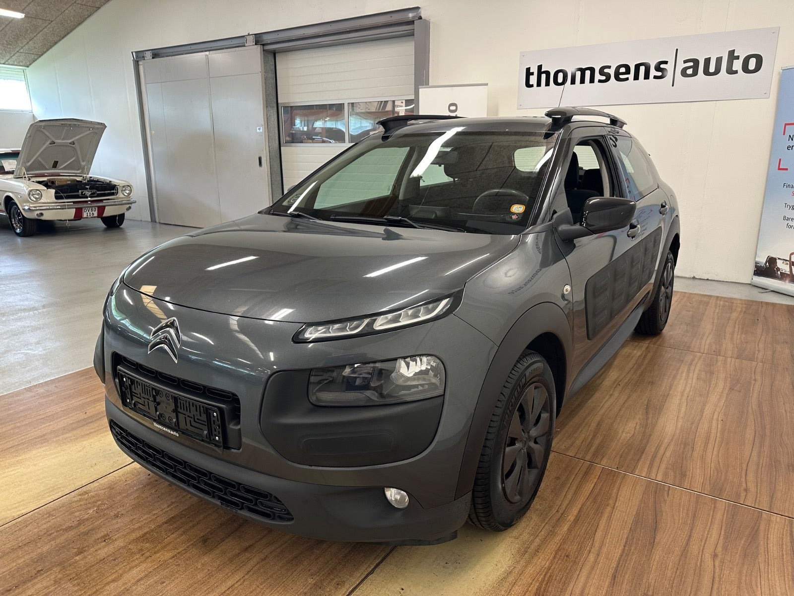 Grå Citroën C4 Cactus fra 2016