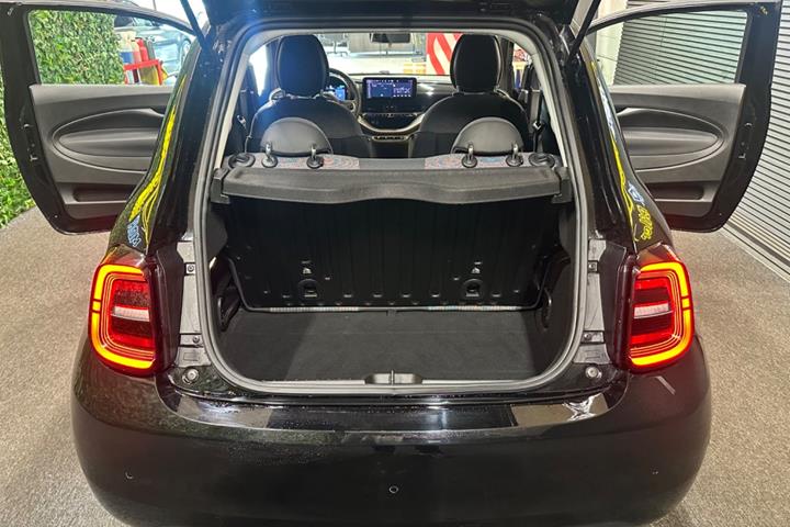 undefined Fiat 500e fra 2021