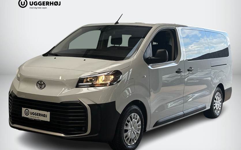 Toyota Proace Verso 75 Long Shuttle