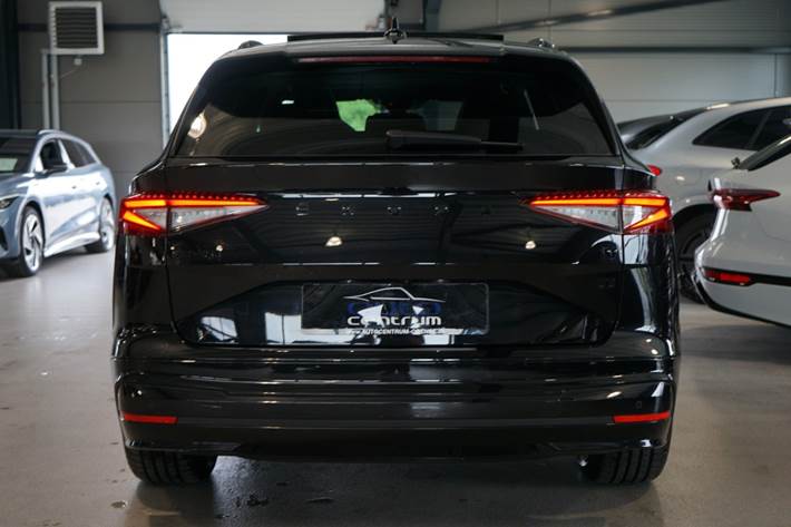 Sort Skoda Enyaq fra 2023