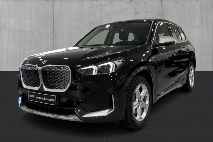 undefined BMW iX1 fra 2024 set udefra