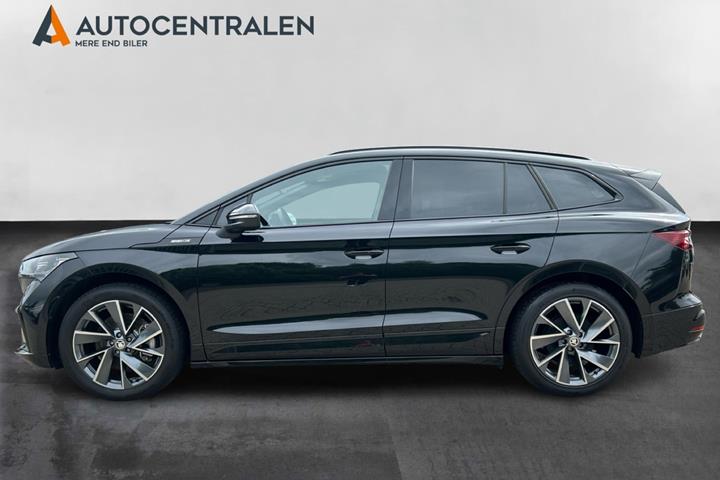 Sort Skoda Enyaq fra 2025