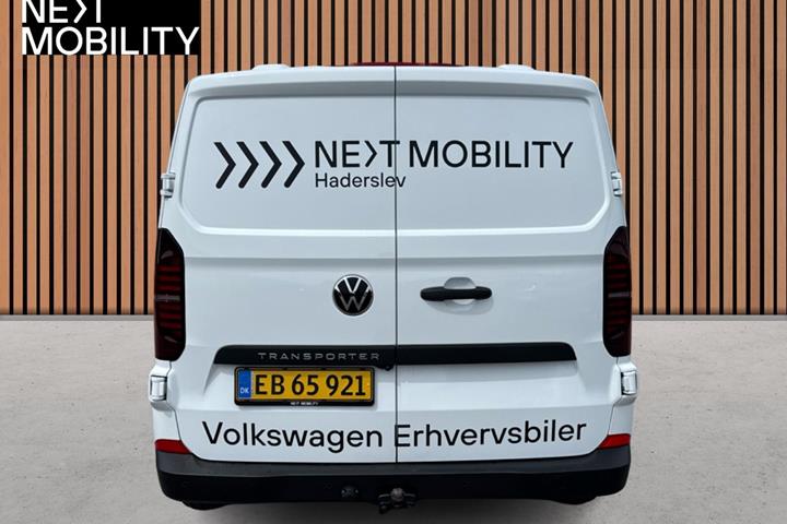 Gul VW Transporter fra 2025