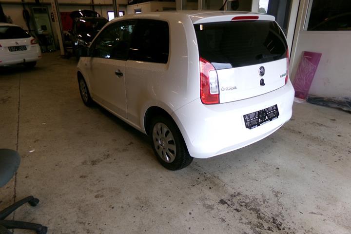 Hvid Skoda Citigo fra 2013