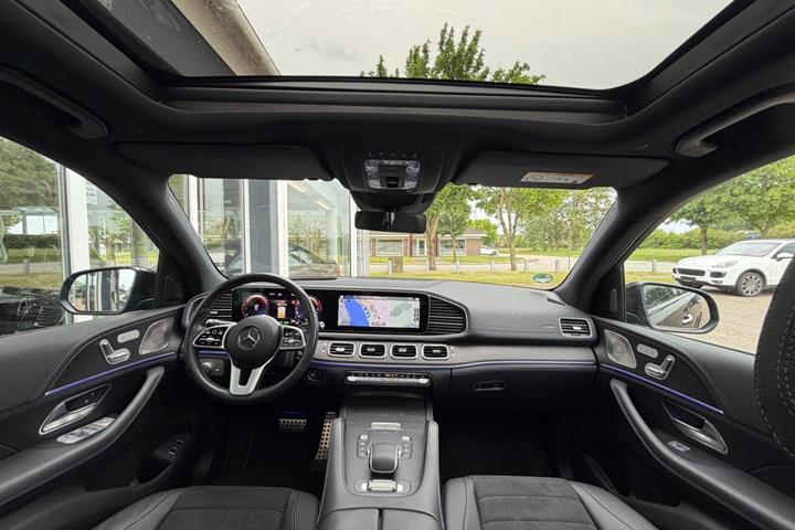 Sort Mercedes GLE350 de fra 2023