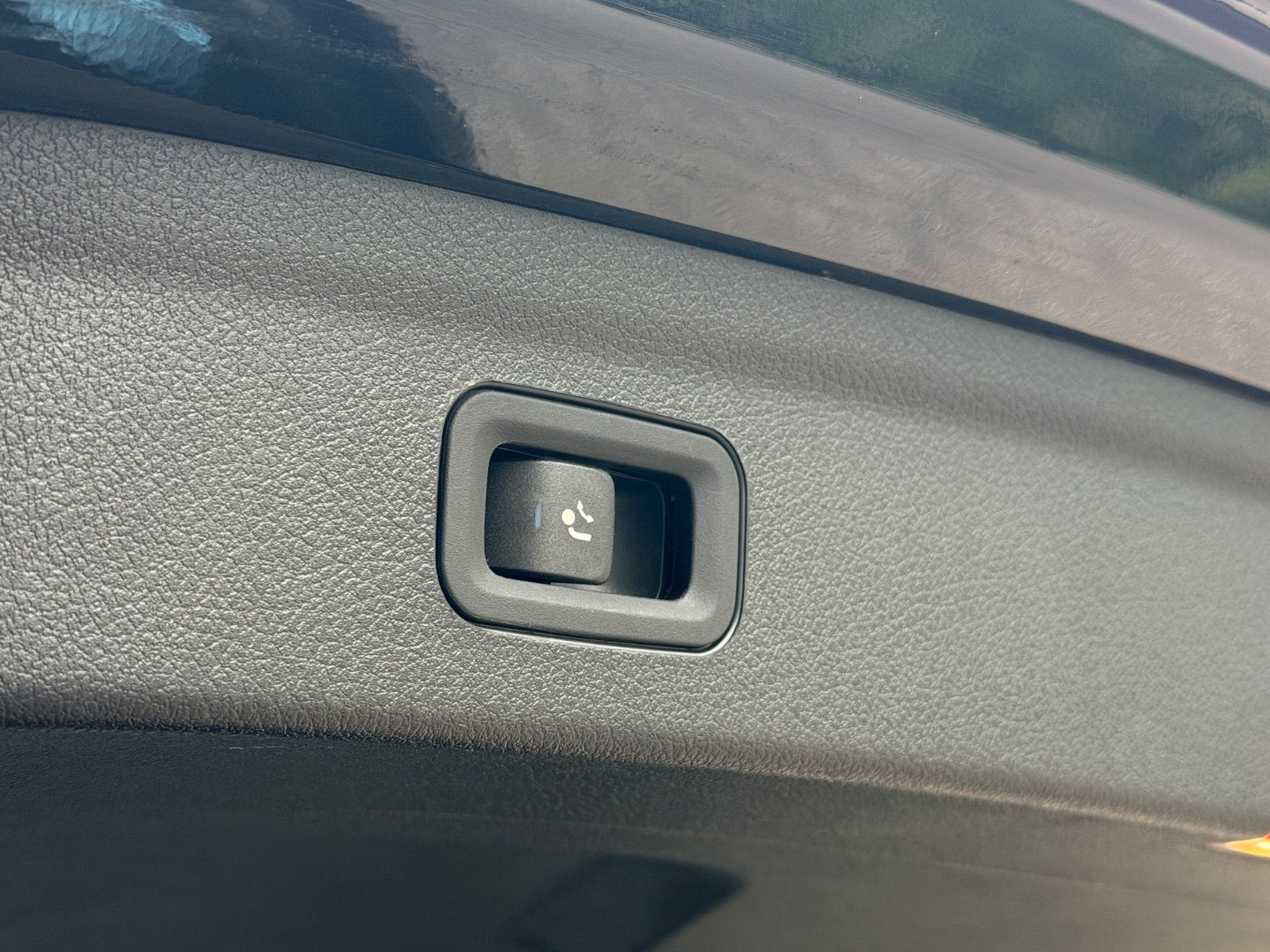 Sort Mercedes GLE350 de fra 2023