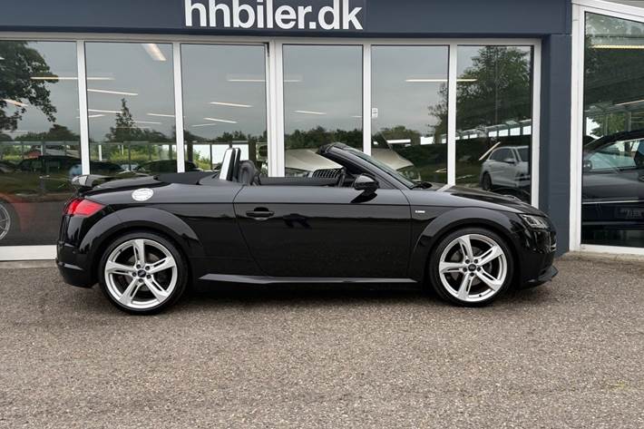 Sort Audi TT fra 2015
