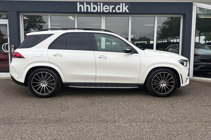 Hvid Mercedes GLE350 de fra 2023