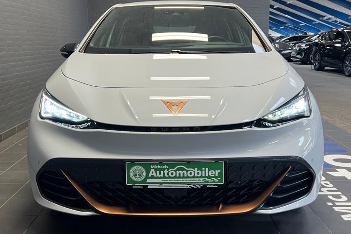 Hvid Cupra Born fra 2024