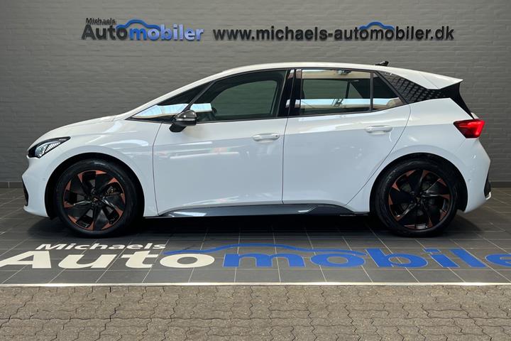 Hvid Cupra Born fra 2024