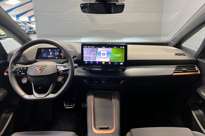 Hvid Cupra Born fra 2024