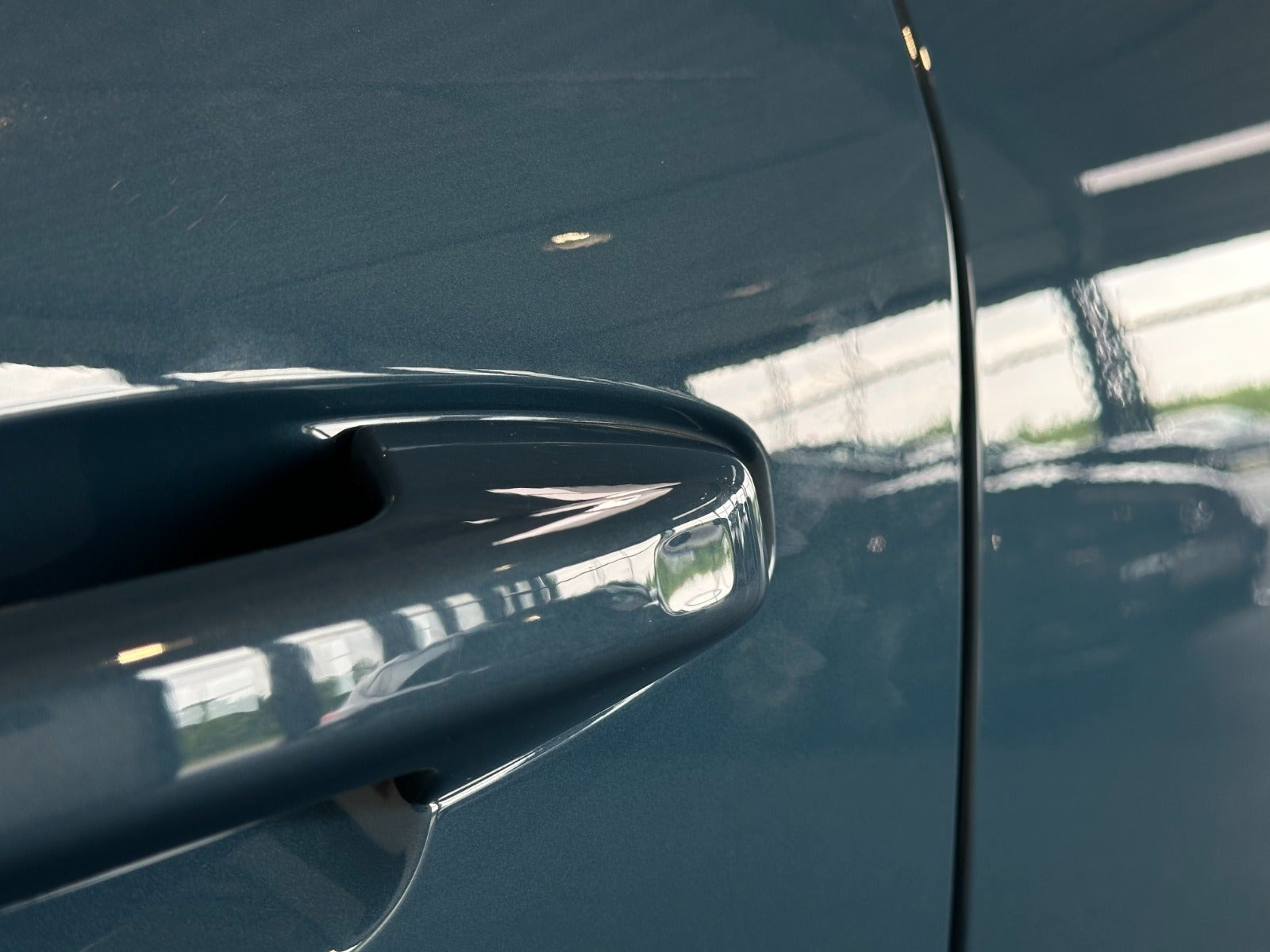 Blå Volvo C40 fra 2022