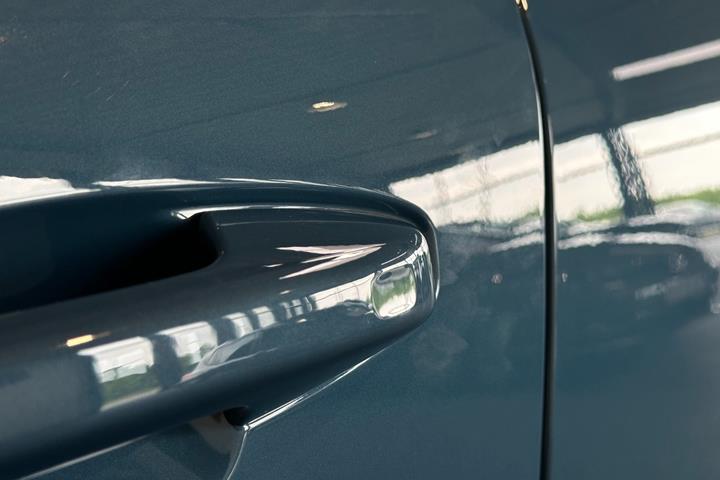 Blå Volvo C40 fra 2022