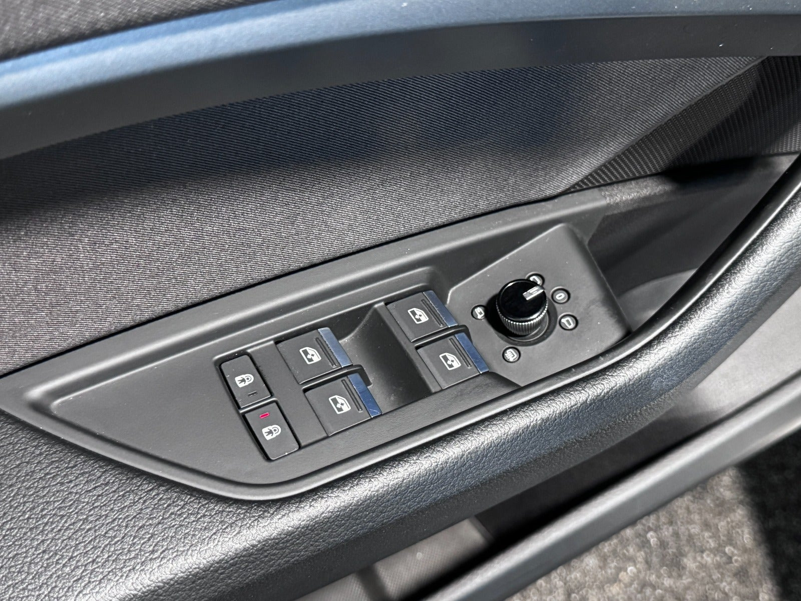 Sort Audi e-tron fra 2022
