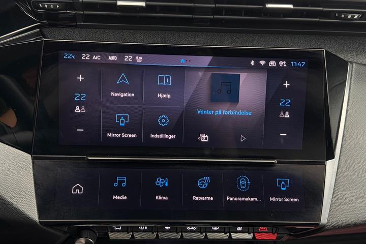 Grå Peugeot 308 fra 2023