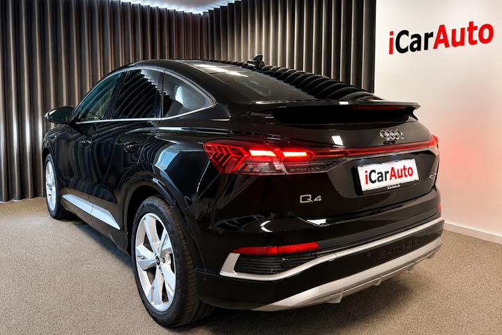 Sort Audi Q4 e-tron fra 2023