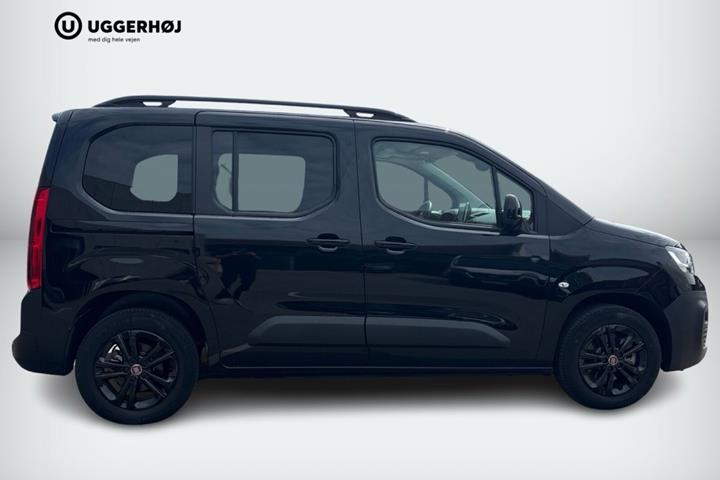 Sort Fiat E-Doblò fra 2025 set udefra