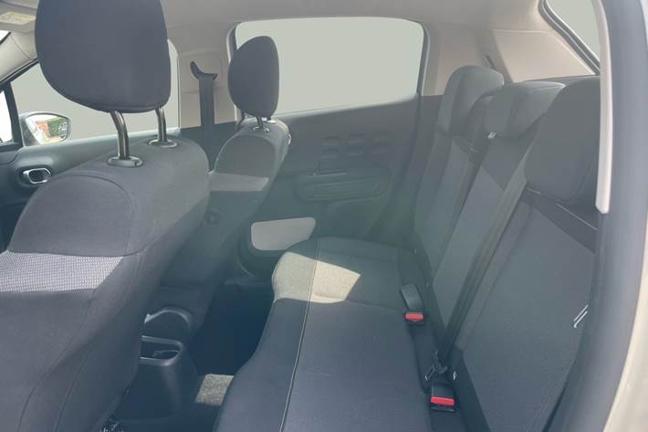 Beige Citroën C3 fra 2023