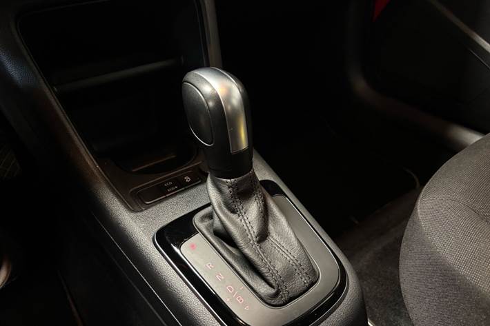 Rød VW e-up fra 2021