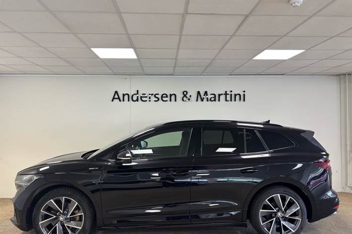 Sort Skoda Enyaq fra 2024