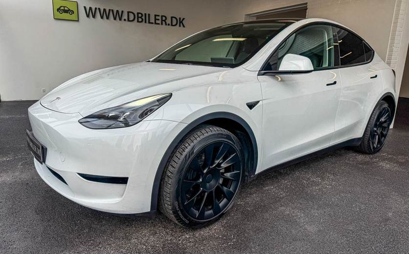 Tesla Model Y EL RWD 299HK 5d Aut.